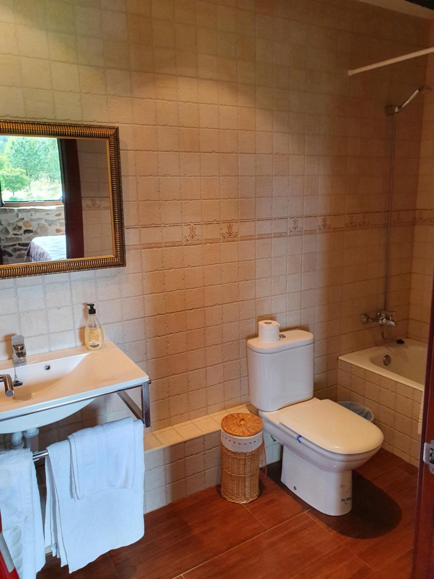 Rurales Larrago Apartment *