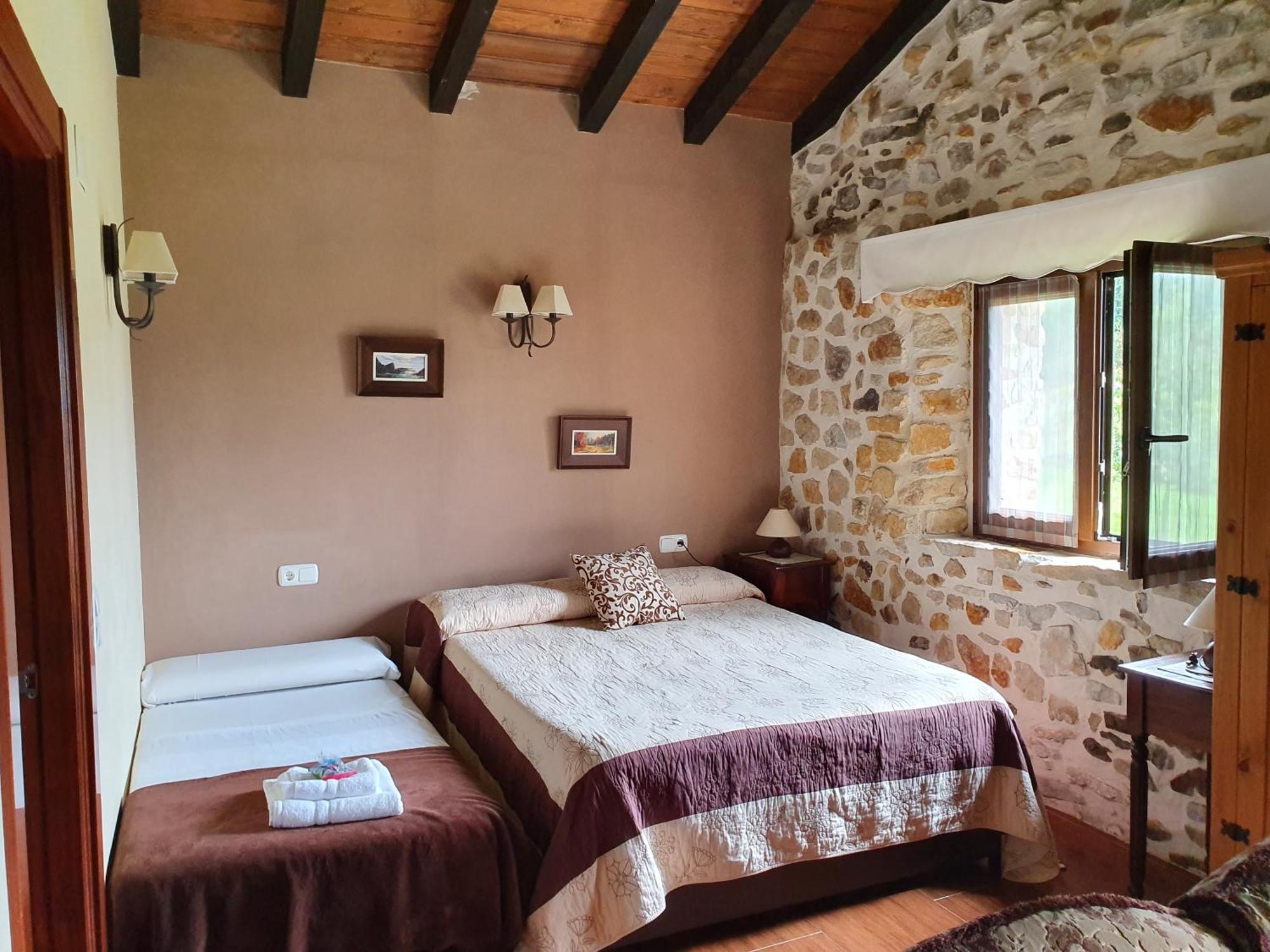 Apartment Rurales Larrago *